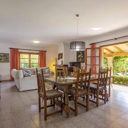 Isern Family Villa
